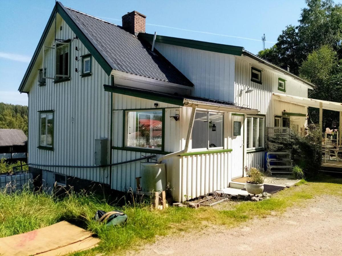 Laegenhet Naturnaera I Henån 外观 照片