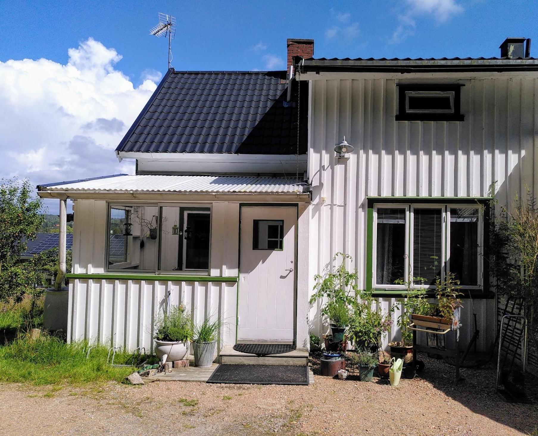 Laegenhet Naturnaera I Henån 外观 照片